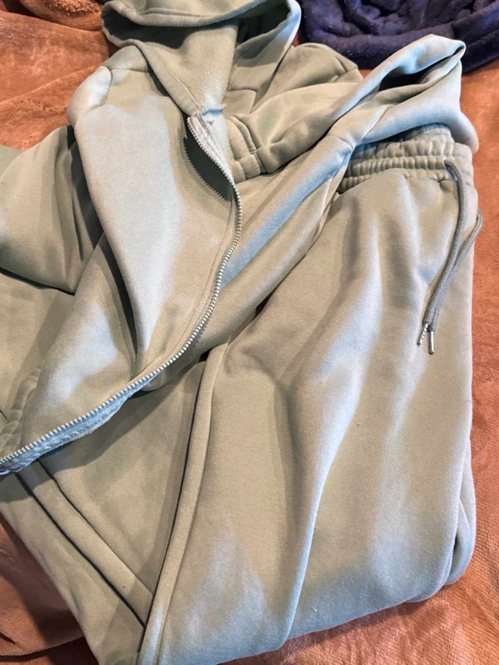 Woman's  Casual Drawstring Sweatpants in Sage Green